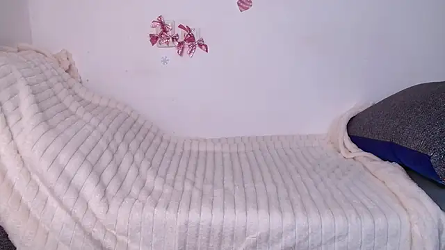 bellaa love  online show from 03-23-26, 12:22