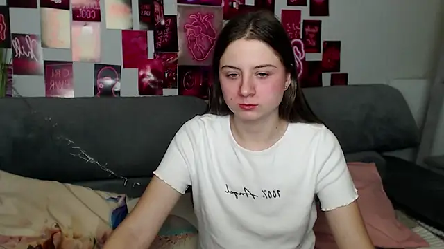 MilanaRoza online show from 10-25-25, 04:51