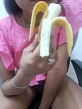 XSanaya online show from 02-06-25, 01:43