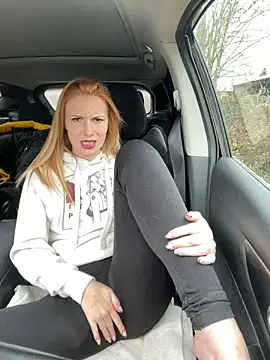 Snapshot of Redhairedteacher chatting on 02-03-26, 11:26 Redhairedteacher online show from 02-03-26, 11:26