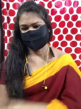 Snapshot of yoursweety09 chatting on 06-10-26, 07:53 yoursweety09 online show from 06-10-26, 07:53