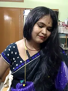 Snapshot of yoursweety09 chatting on 05-20-26, 01:41 yoursweety09 online show from 05-20-26, 01:41