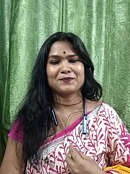 yoursweety09 online show from 12-19-25, 08:17