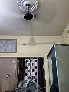 yoursweety09 online show from 03-14-25, 01:37