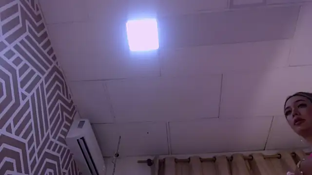 SashaDurante online show from 04-06-26, 12:28