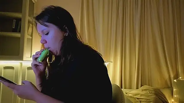 Snapshot of Alisia_Mars chatting on 02-06-26, 05:14 Alisia Mars online show from 02-06-26, 05:14