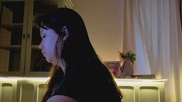 Snapshot of Alisia_Mars chatting on 02-23-26, 05:19 Alisia Mars online show from 02-23-26, 05:19