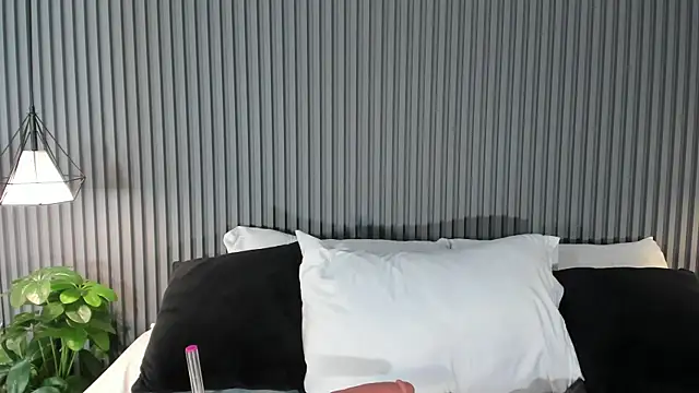 JessicaMilan online show from 12-20-25, 10:45