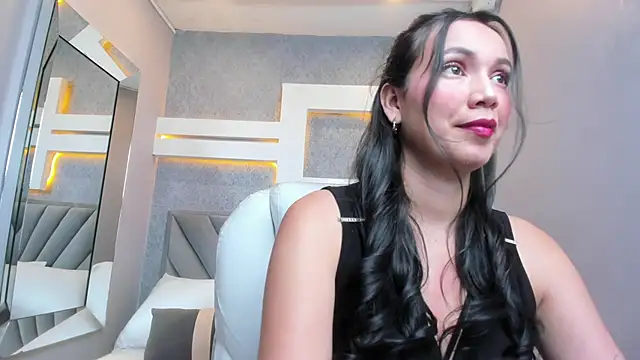 Snapshot of JessicaMilan chatting on 02-11-25, 04:11 JessicaMilan online show from 02-11-25, 04:11