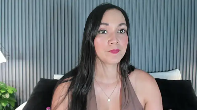 JessicaMilan online show from 12-17-25, 10:48