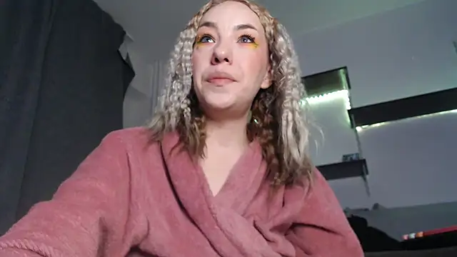 LetsGetMessyBBy online show from 02-28-25, 04:10