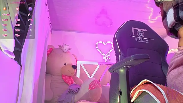 Laylafoxy tay online show from 01-09-26, 03:13