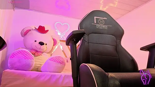 Laylafoxy tay online show from 10-02-25, 03:32