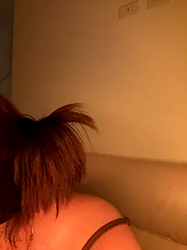 Im Valen Cute online show from 10-04-25, 02:24