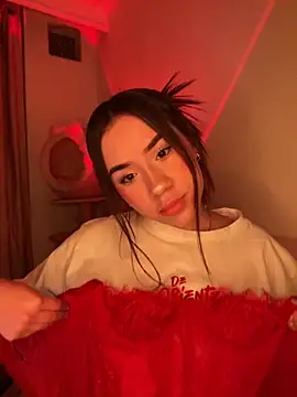 Im Valen Cute online show from 12-03-25, 04:13