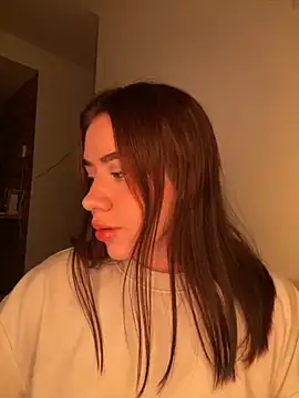 Im Valen Cute online show from 10-08-25, 02:24