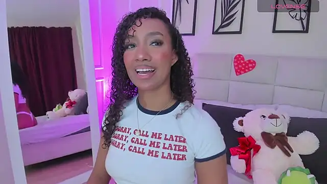 Snapshot of Amber__Sanchez chatting on 02-16-25, 03:04 Amber  Sanchez online show from 02-16-25, 03:04