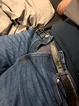 Dan8736 online show from 11-29-25, 07:47