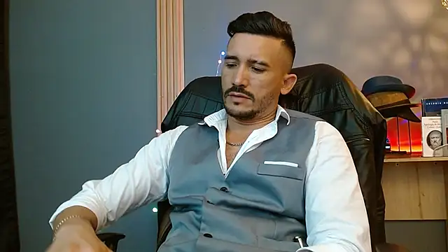 Reiko 85  online show from 03-08-26, 02:04