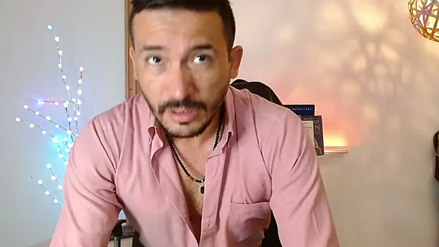 Reiko 85  online show from 01-08-26, 02:34