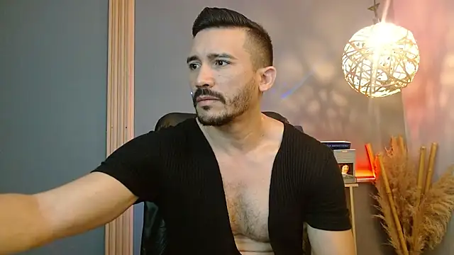 Reiko 85  online show from 03-31-26, 02:41