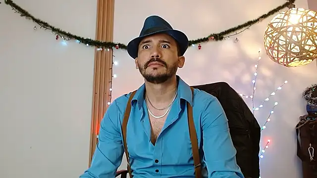 Reiko 85  online show from 12-18-25, 02:43