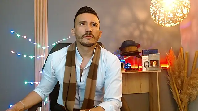 Reiko 85  online show from 03-11-26, 02:44