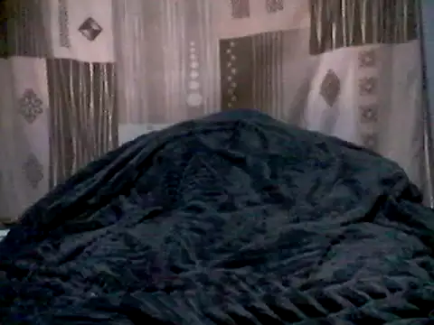 Snapshot of MaskedMandingo@xh chatting on 03-03-25, 05:47 MaskedMandingoxh online show from 03-03-25, 05:47