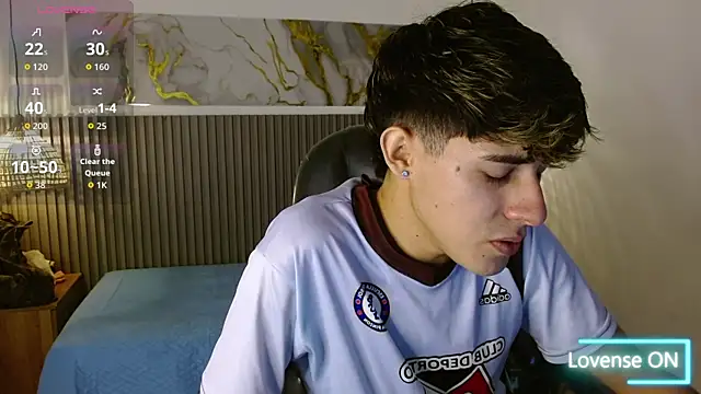 Dyla n18 online show from 11-27-25, 08:09