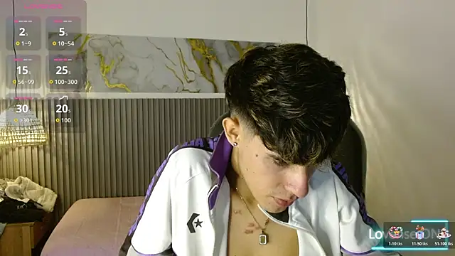 Dyla n18 online show from 11-18-25, 08:12