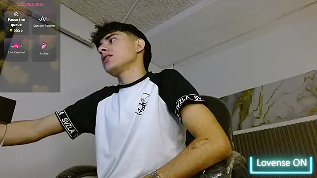 Dyla n18 online show from 02-08-26, 04:37