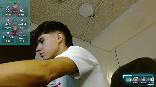 Dyla n18 online show from 12-21-25, 08:20