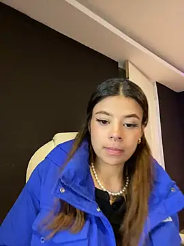 Snapshot of Antonella_Torres2 chatting on 06-13-26, 12:08 Antonella Torres2 online show from 06-13-26, 12:08