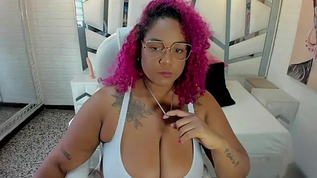 Just Gissellex online show from 05-22-26, 01:31
