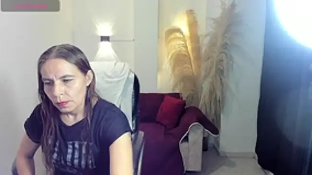 Milf karlye online show from 06-12-26, 02:09