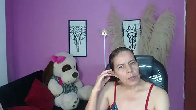 Milf karlye online show from 10-12-25, 02:35