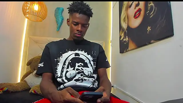 royce ebony online show from 10-30-25, 02:32