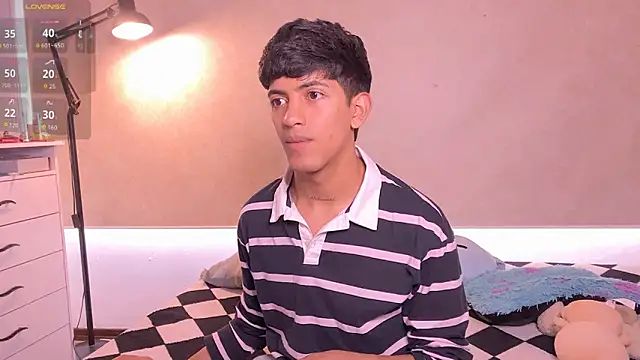 teobowny  online show from 02-17-26, 06:49