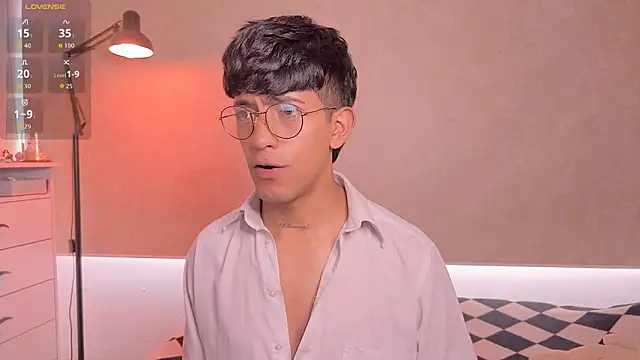 teobowny  online show from 03-18-26, 05:58