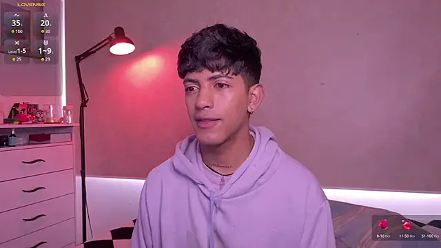 teobowny  online show from 10-04-25, 01:34