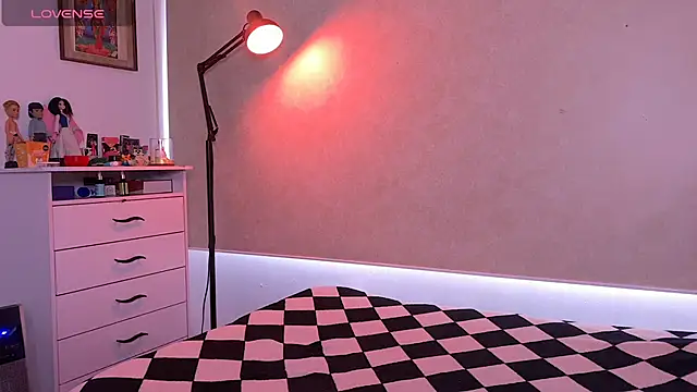 teobowny  online show from 09-20-25, 12:32