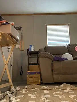 jmassey387 online show from 02-06-26, 04:25