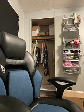 jmassey387 online show from 02-10-26, 07:29