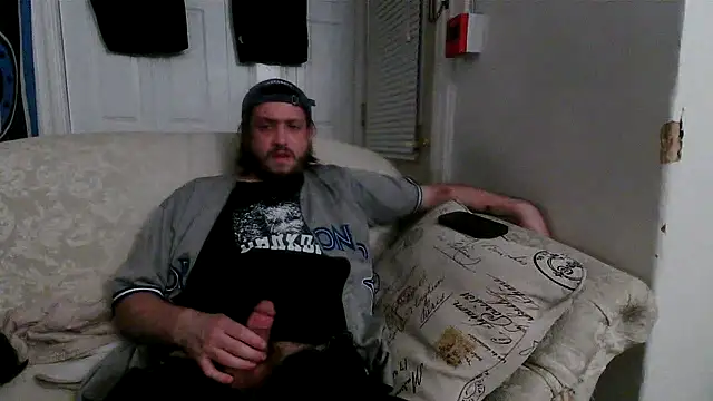 Snapshot of Marksoyer chatting on 10-02-25, 06:50 Marksoyer online show from 10-02-25, 06:50