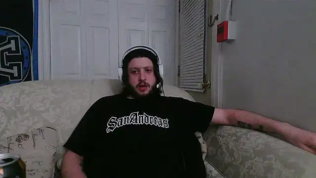 Snapshot of Marksoyer chatting on 02-09-25, 09:47 Marksoyer online show from 02-09-25, 09:47