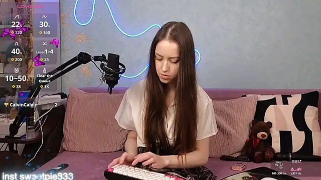 Snapshot of Anal_Girl_ chatting on 12-22-25, 05:02 Anal Girl online show from 12-22-25, 05:02