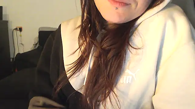 Snapshot of complicata_mente chatting on 01-16-25, 10:34 complicata mente online show from 01-16-25, 10:34