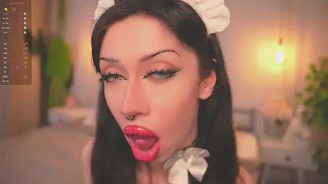 Devilsss toy online show from 10-14-25, 04:07