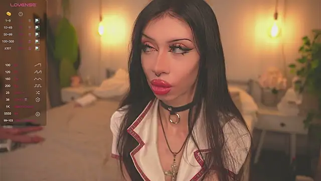 Devilsss toy online show from 10-18-25, 04:09