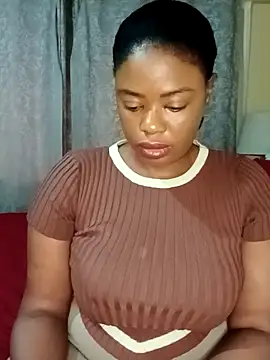 Luciouslips00 online show from 11-17-25, 03:49